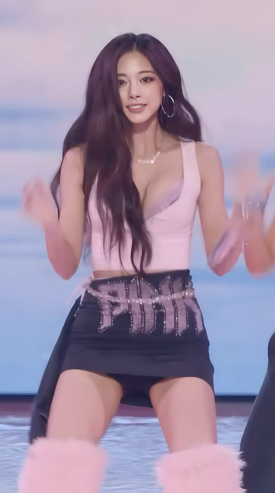 Foto terbaru Tzuyu (TWICE)