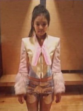 Jennie (BLACKPINK)粉丝拍下的瞬间