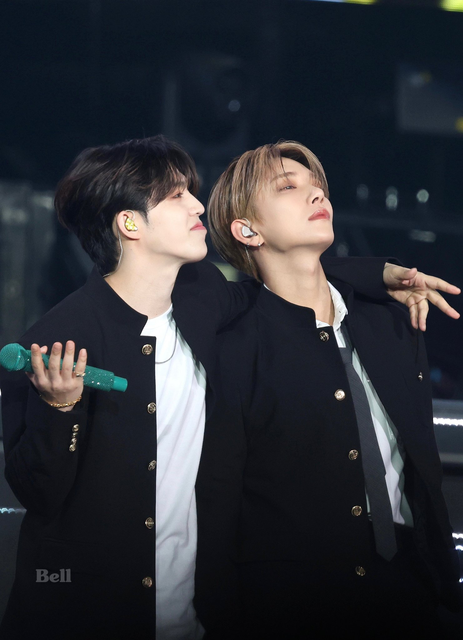 A moment captured by Joshua (SEVENTEEN)'s fan