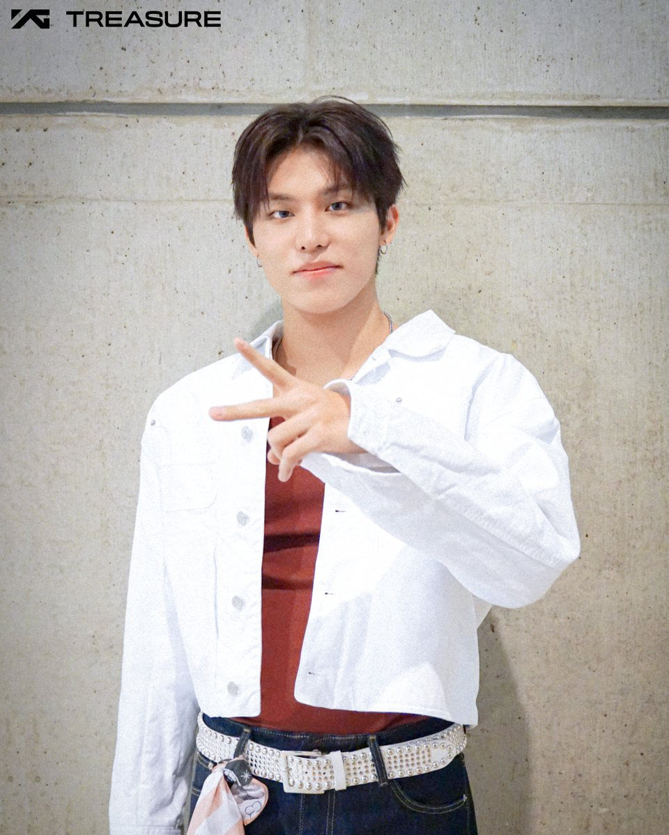 A moment captured by TREASURE's fan