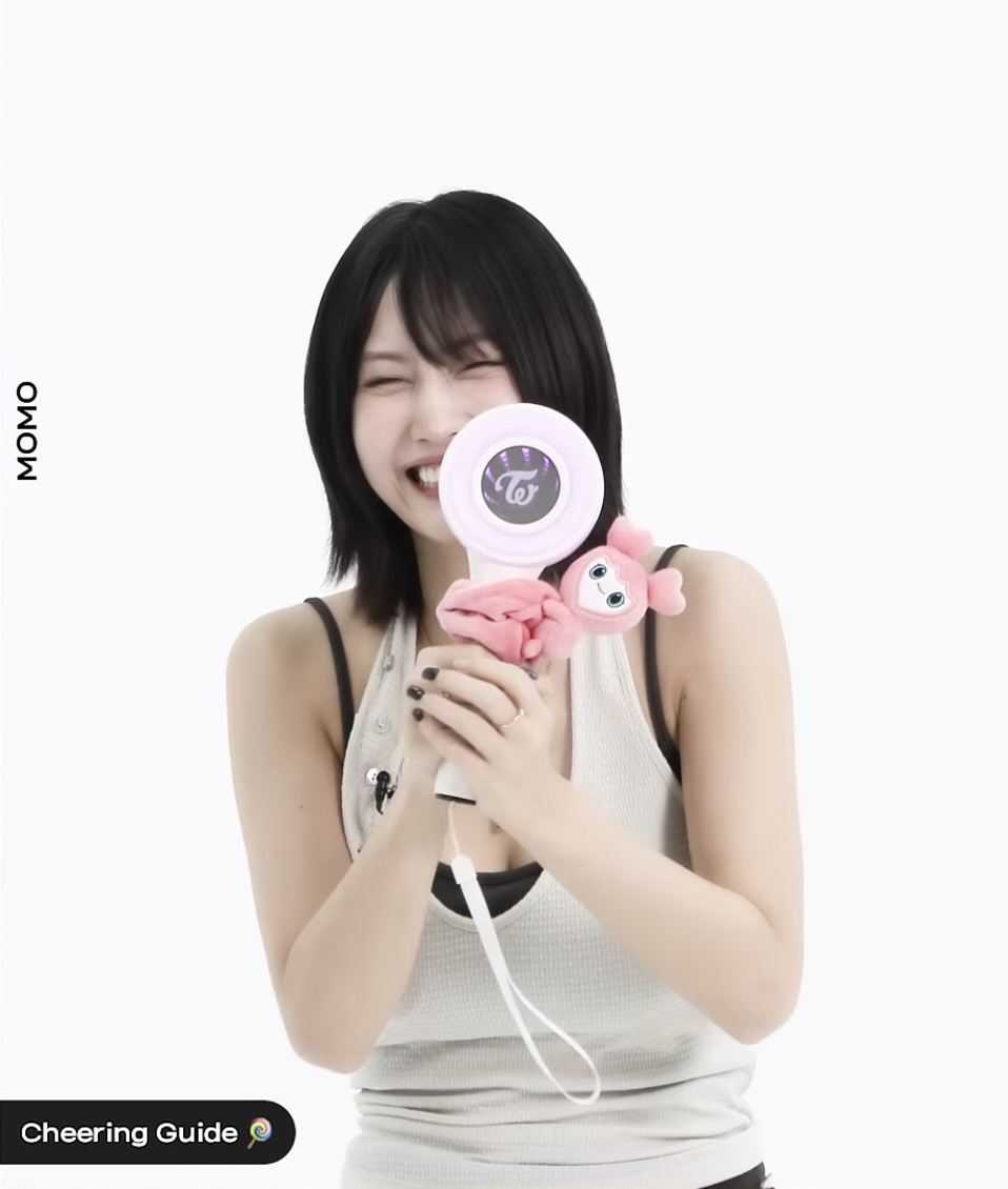 Recent activity shot of Momo (TWICE)