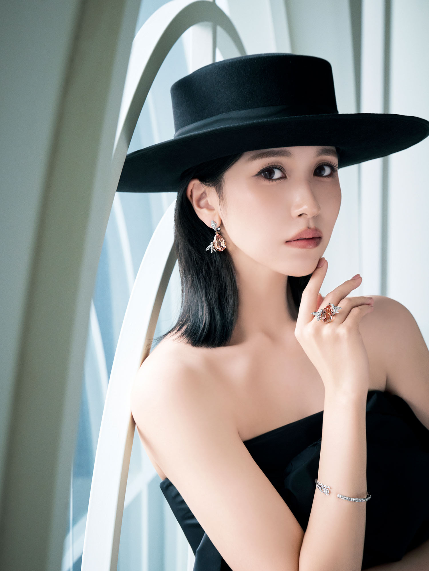 미나 (TWICE)의 최신 사진