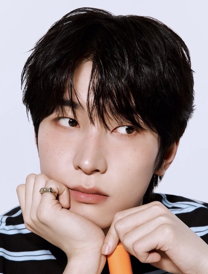 Latest photo of Wonwoo (SEVENTEEN)