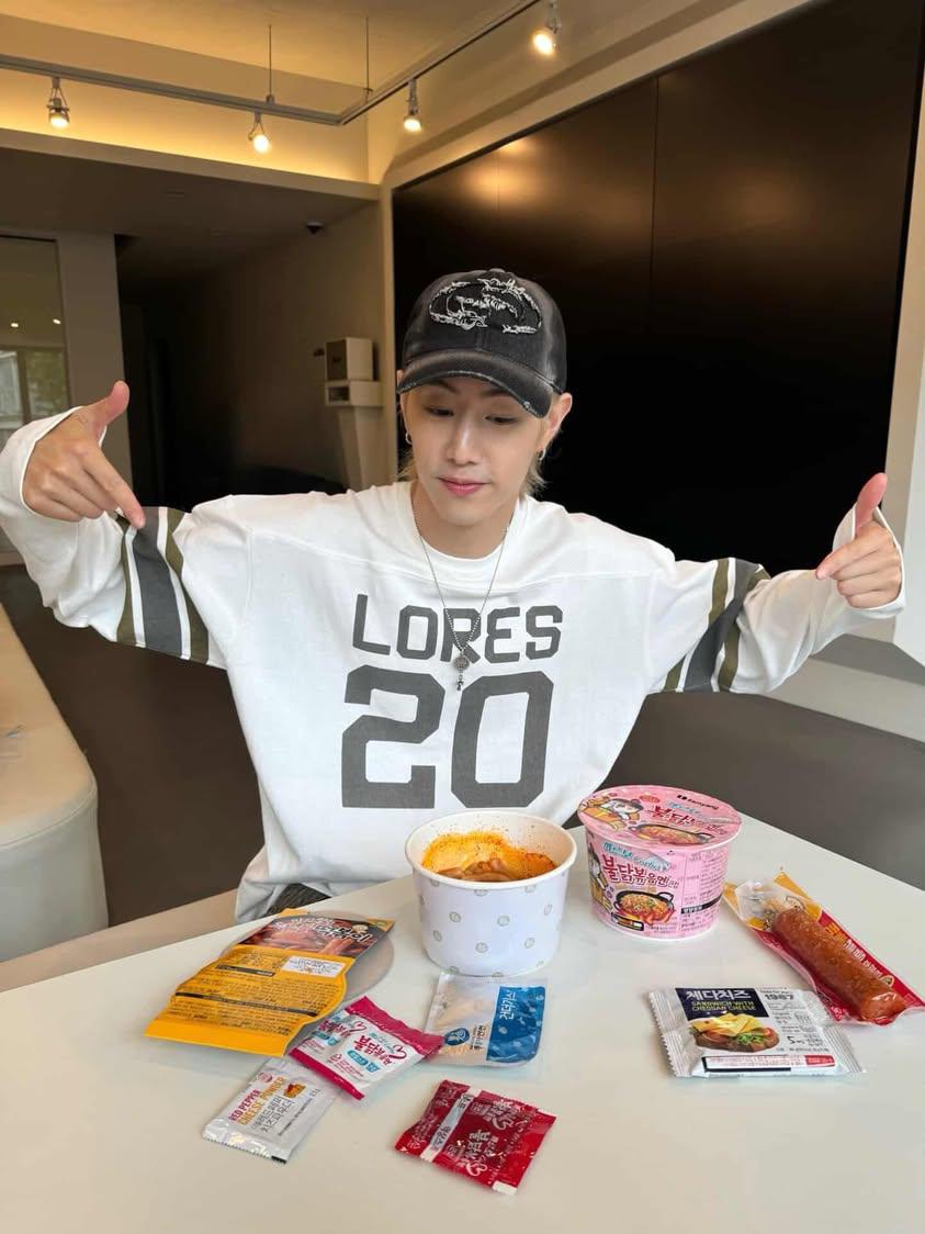 マーク (GOT7)の最新写真