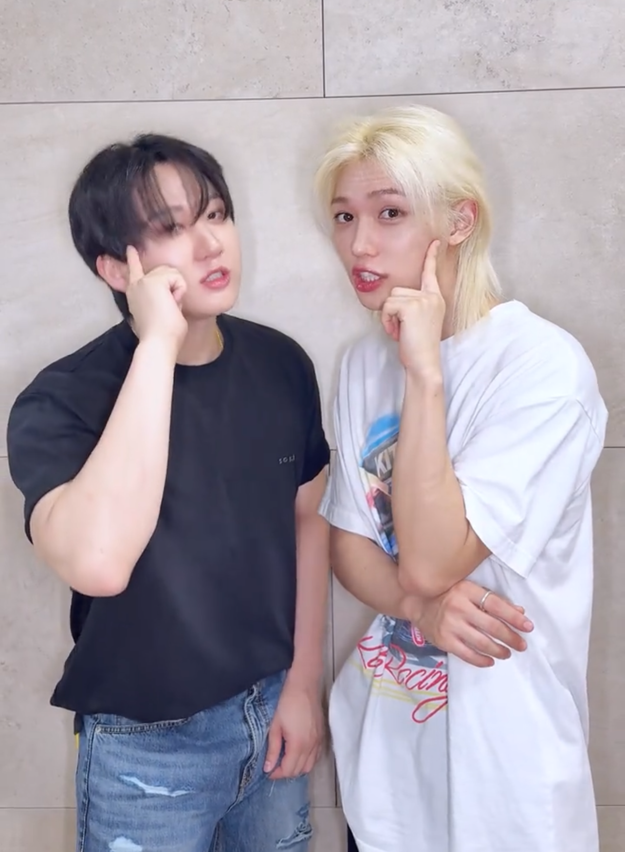 Behind-the-scenes cut of Felix (Stray Kids)