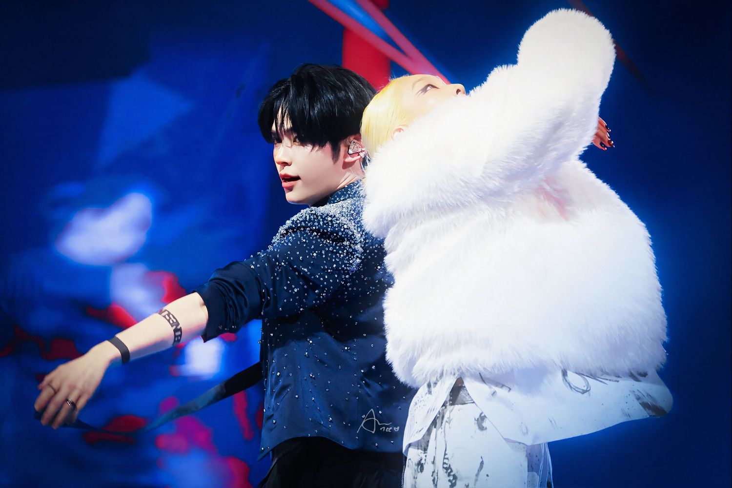 성한빈 (제로베이스원)의 최신 사진