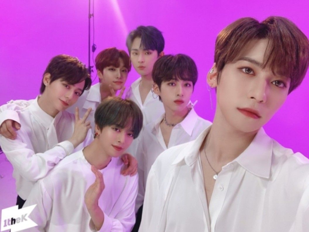 Latest photo of ONEUS