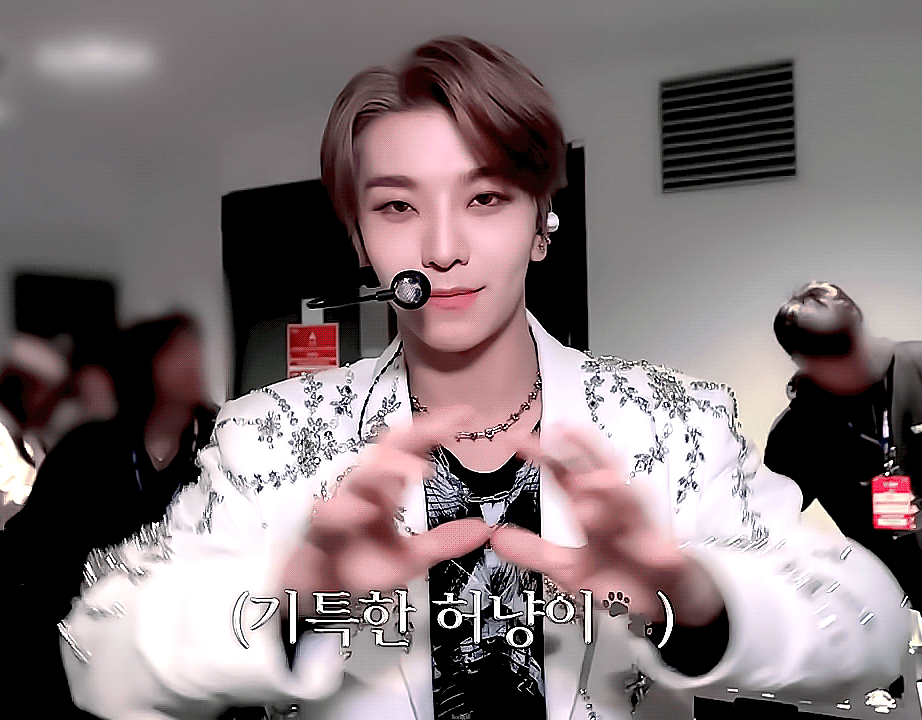 Behind-the-scenes cut of He Xinlong (ALPHA DRIVE ONE)