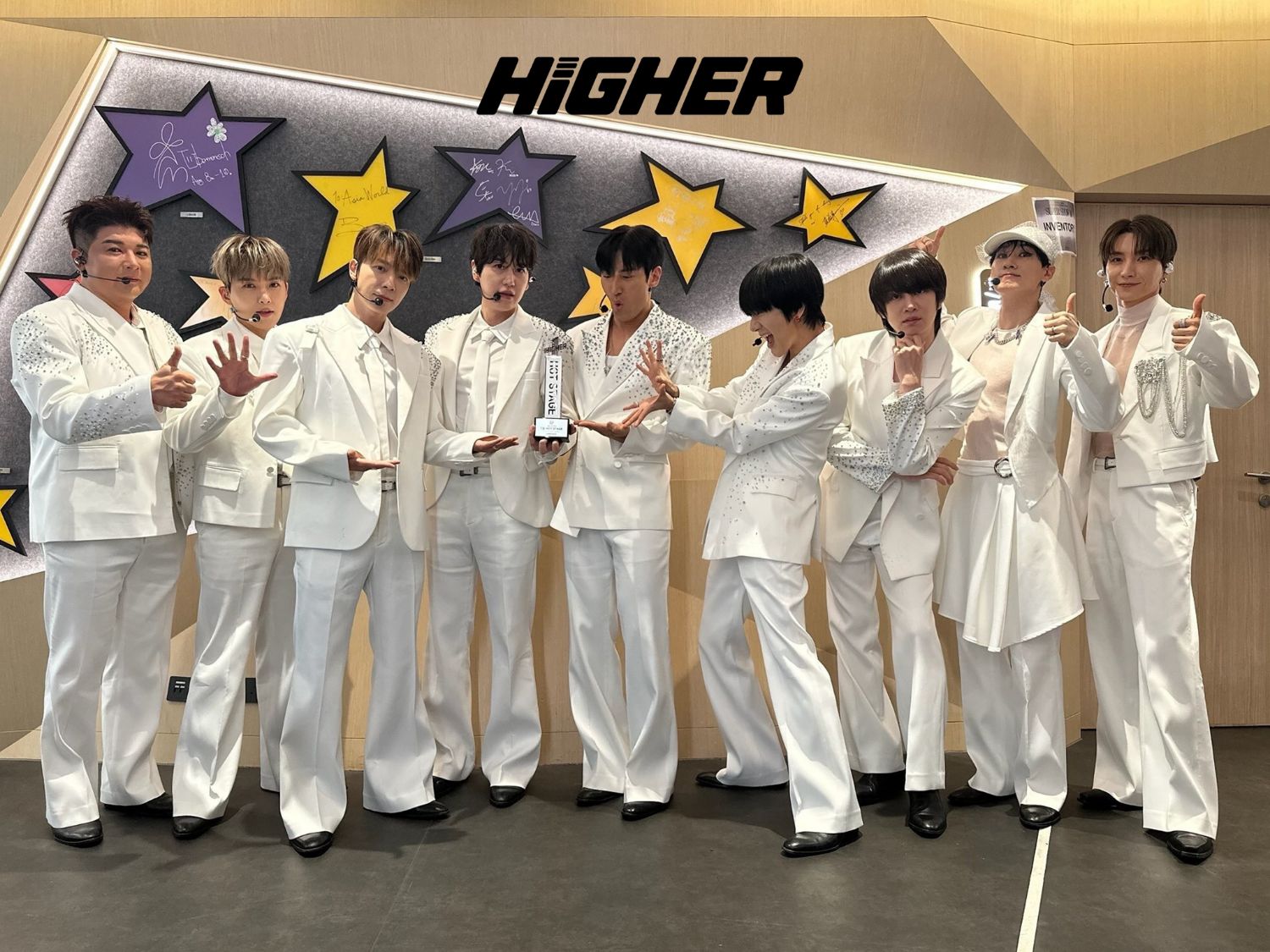 Potret di balik layar Super Junior