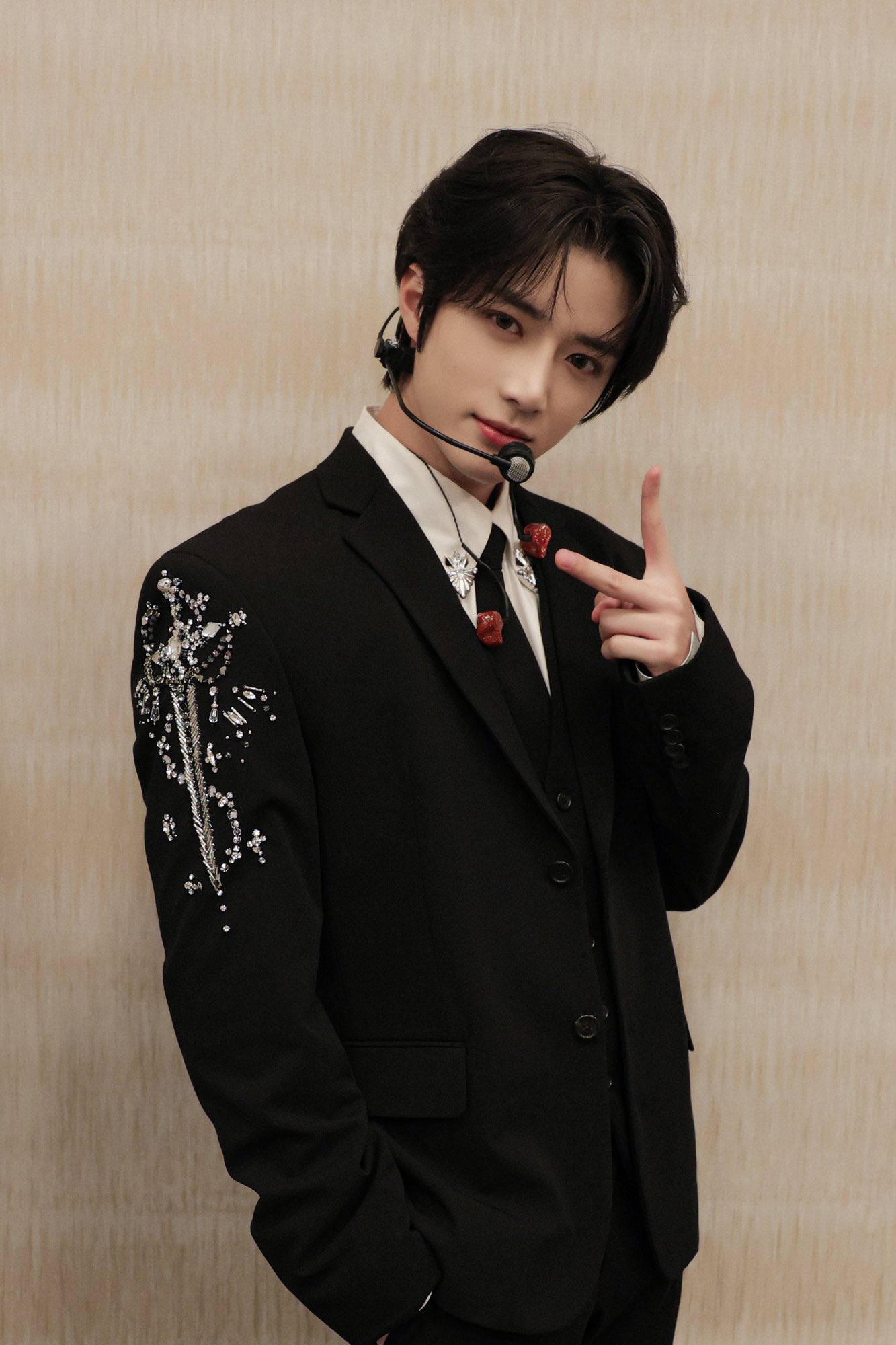Recent activity shot of Beomgyu (TOMORROW X TOGETHER)