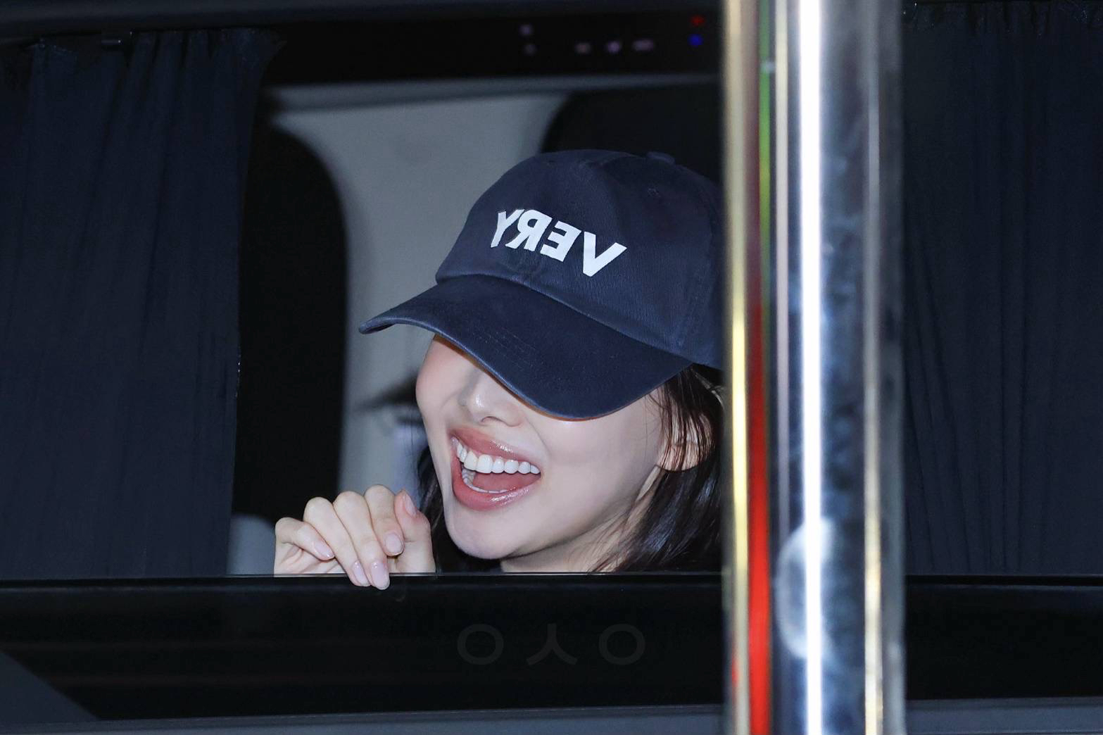 나연 (TWICE)의 비하인드 컷