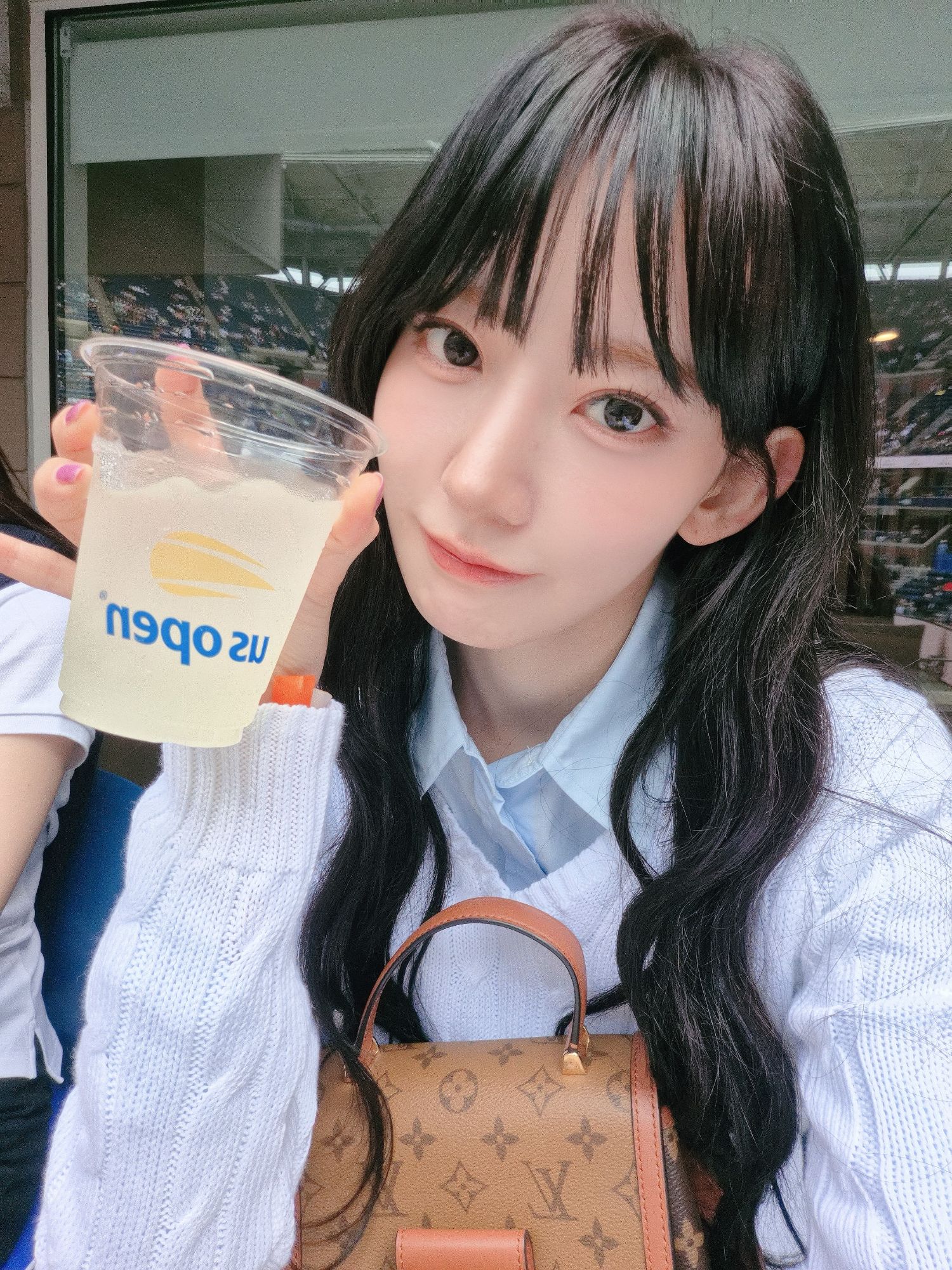 Latest photo of Sakura (LE SSERAFIM)
