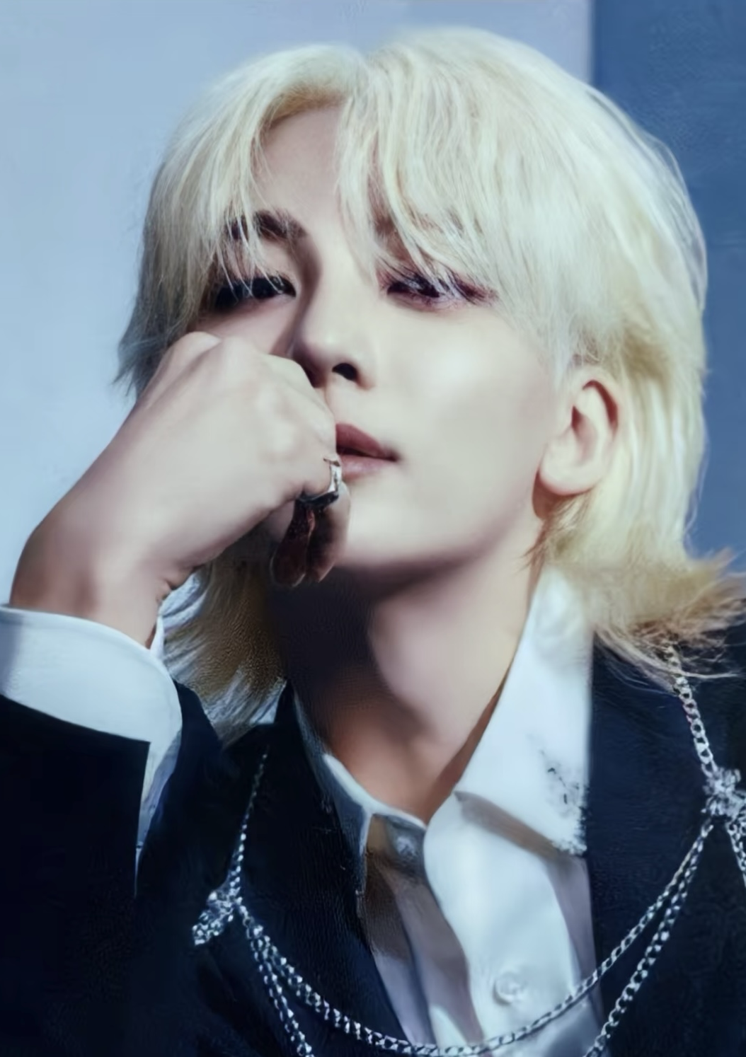 A moment captured by Jeonghan (SEVENTEEN)'s fan