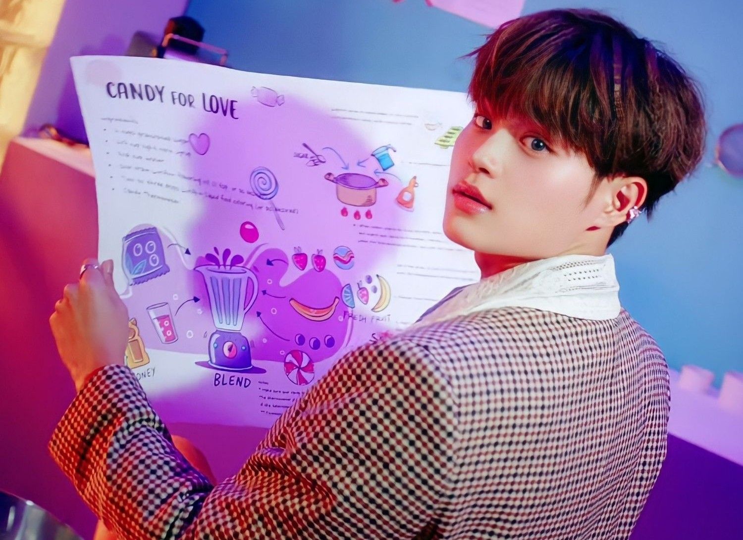 Foto aktivitas terbaru Lee Daehwi (AB6IX)
