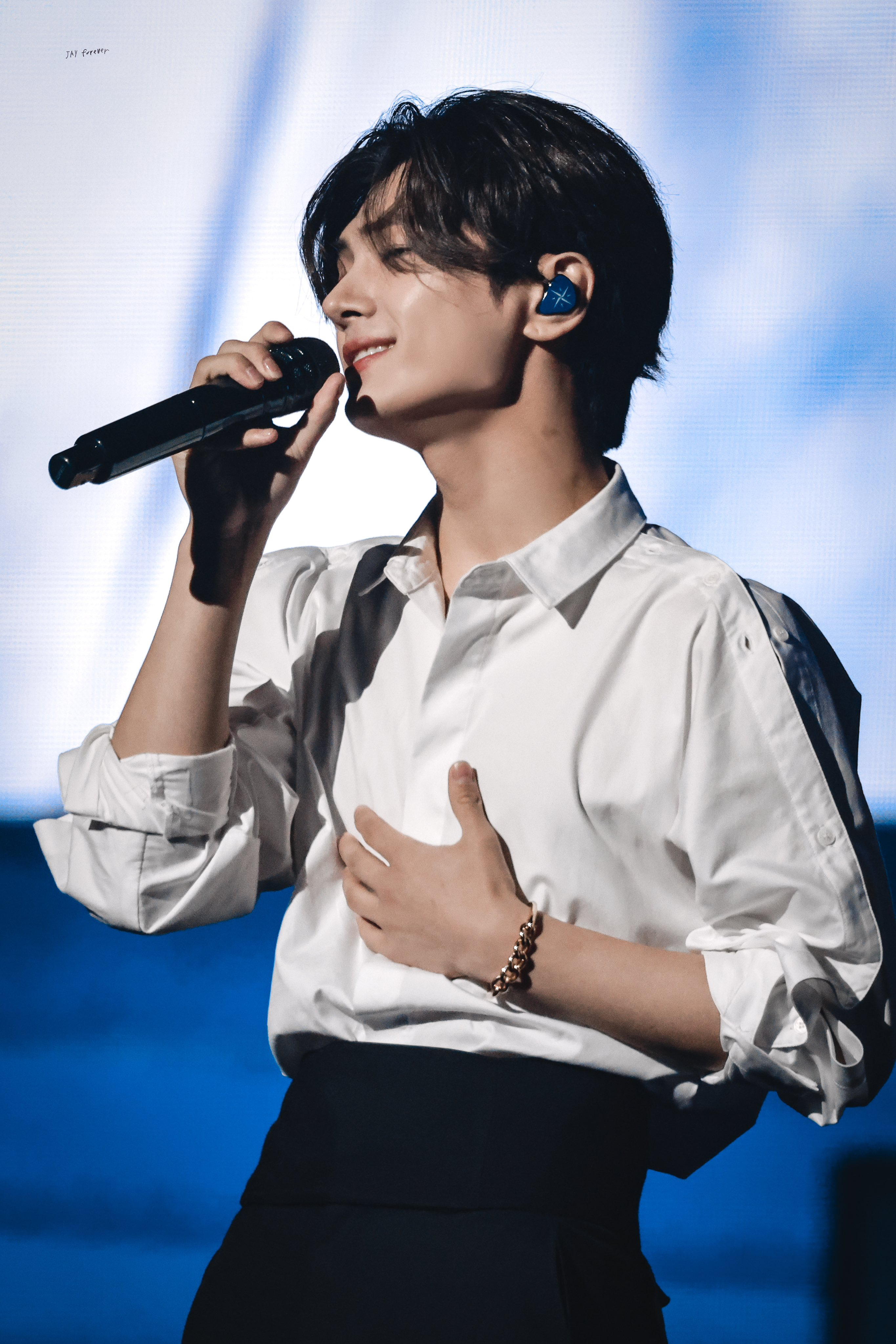 ジェイ (ENHYPEN)の最近の活動写真