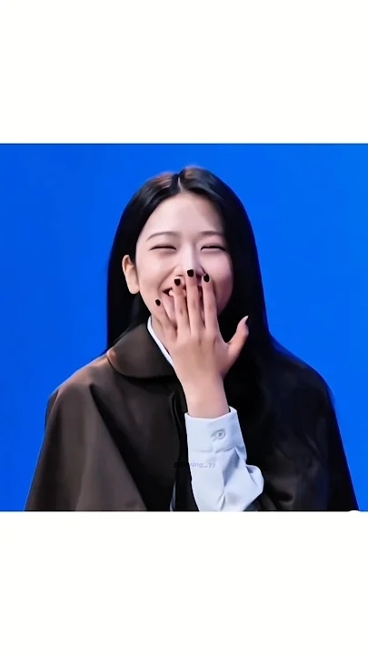 Behind-the-scenes cut of An Yujin (IVE)