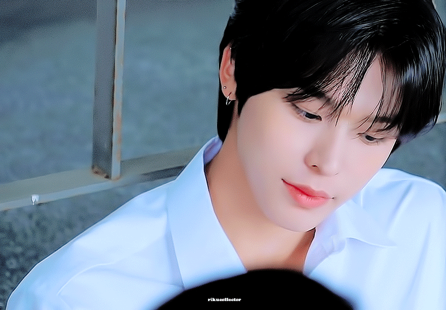 Foto terbaru Riku (NCT WISH)