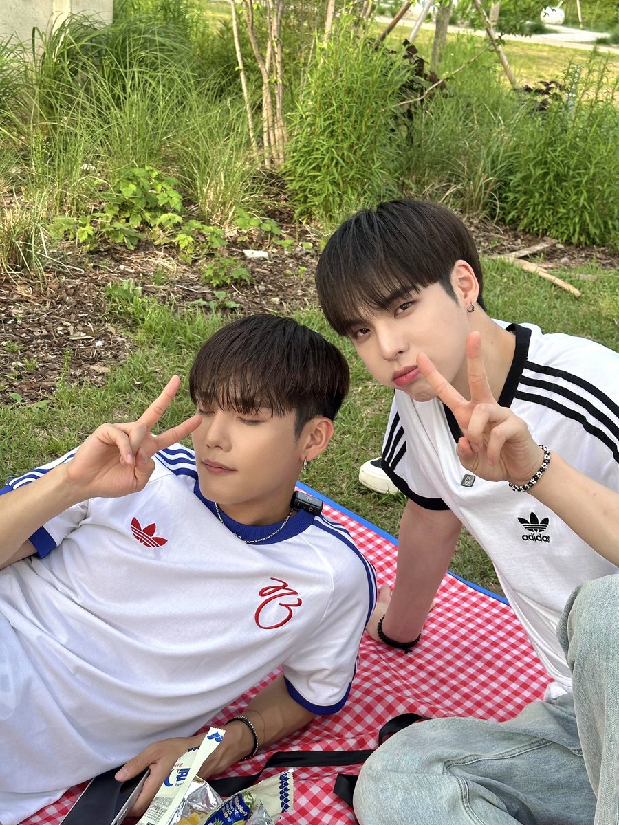 A moment captured by CIX's fan