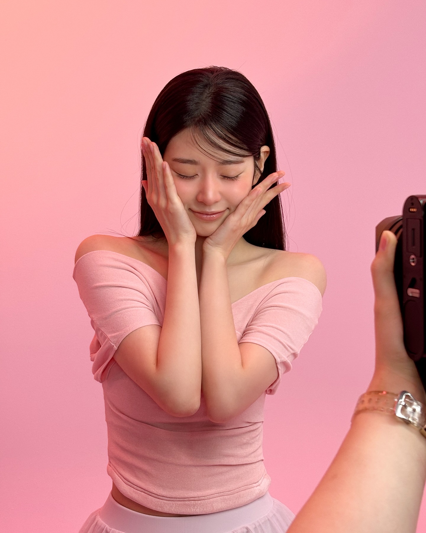 Recent activity shot of Kim Minju