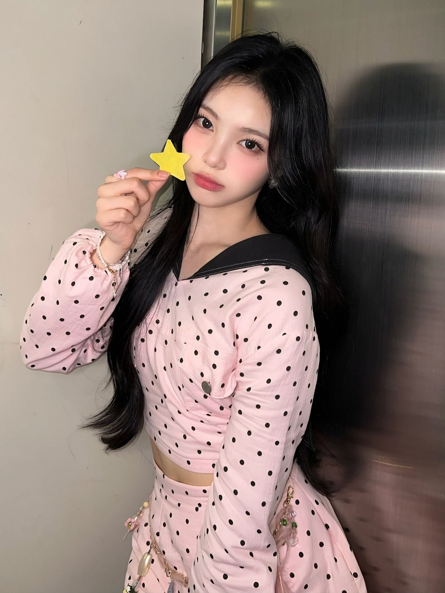 K-pop star post gaining attention now