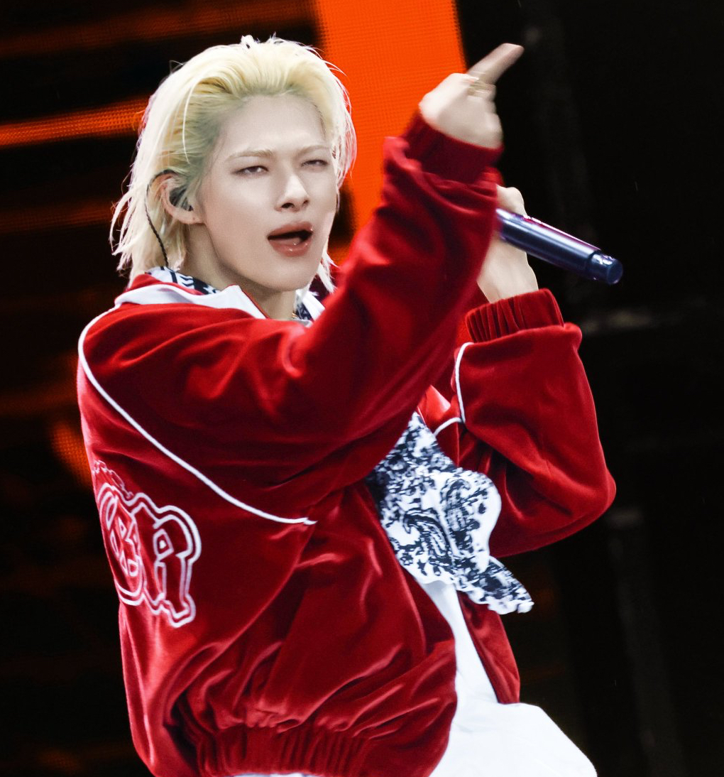 Behind-the-scenes cut of NI-KI (ENHYPEN)