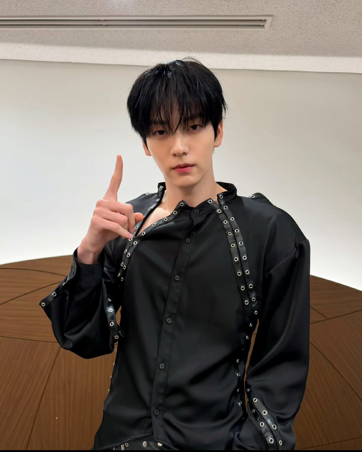 Latest photo of Soobin (TOMORROW X TOGETHER)