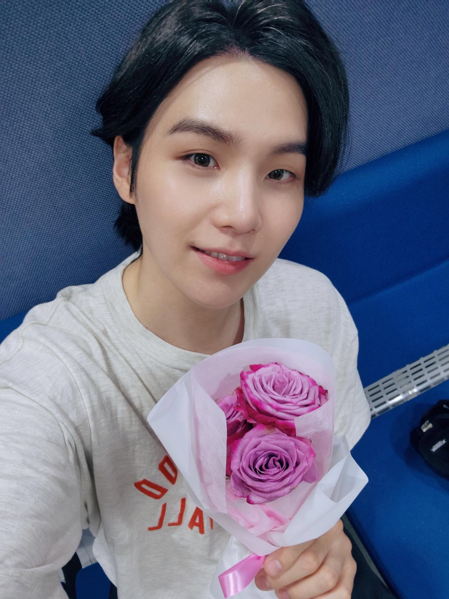 SUGA (防弹少年团)的幕后花絮