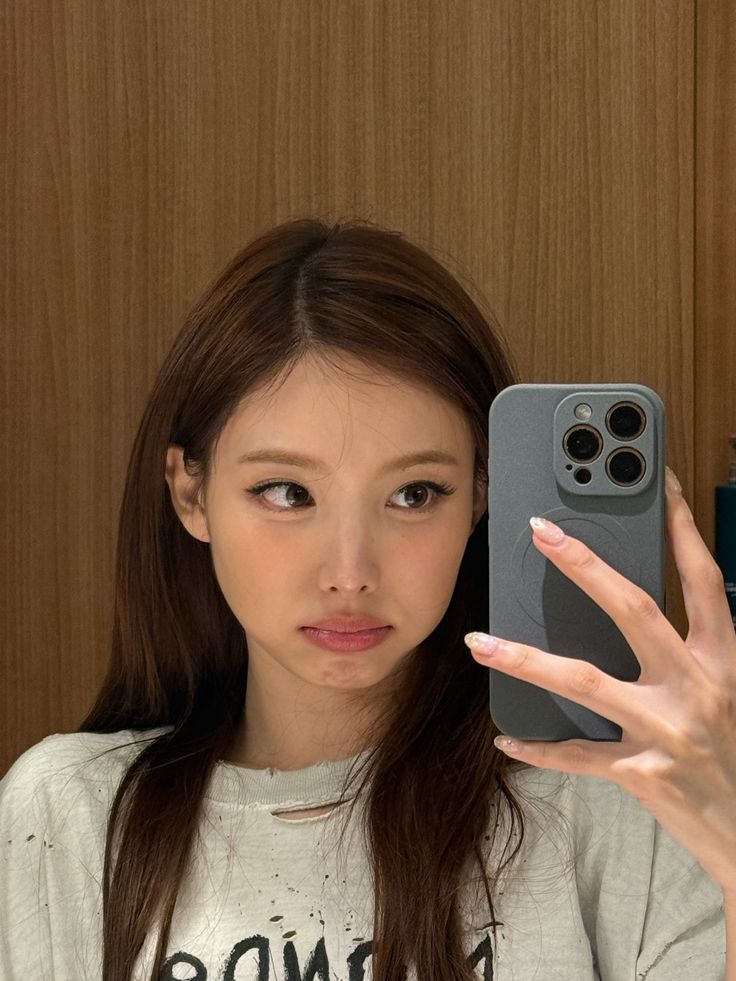 Recent activity shot of Nayeon (TWICE)