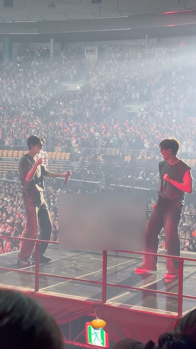 A moment captured by Shownu (MONSTA X)'s fan