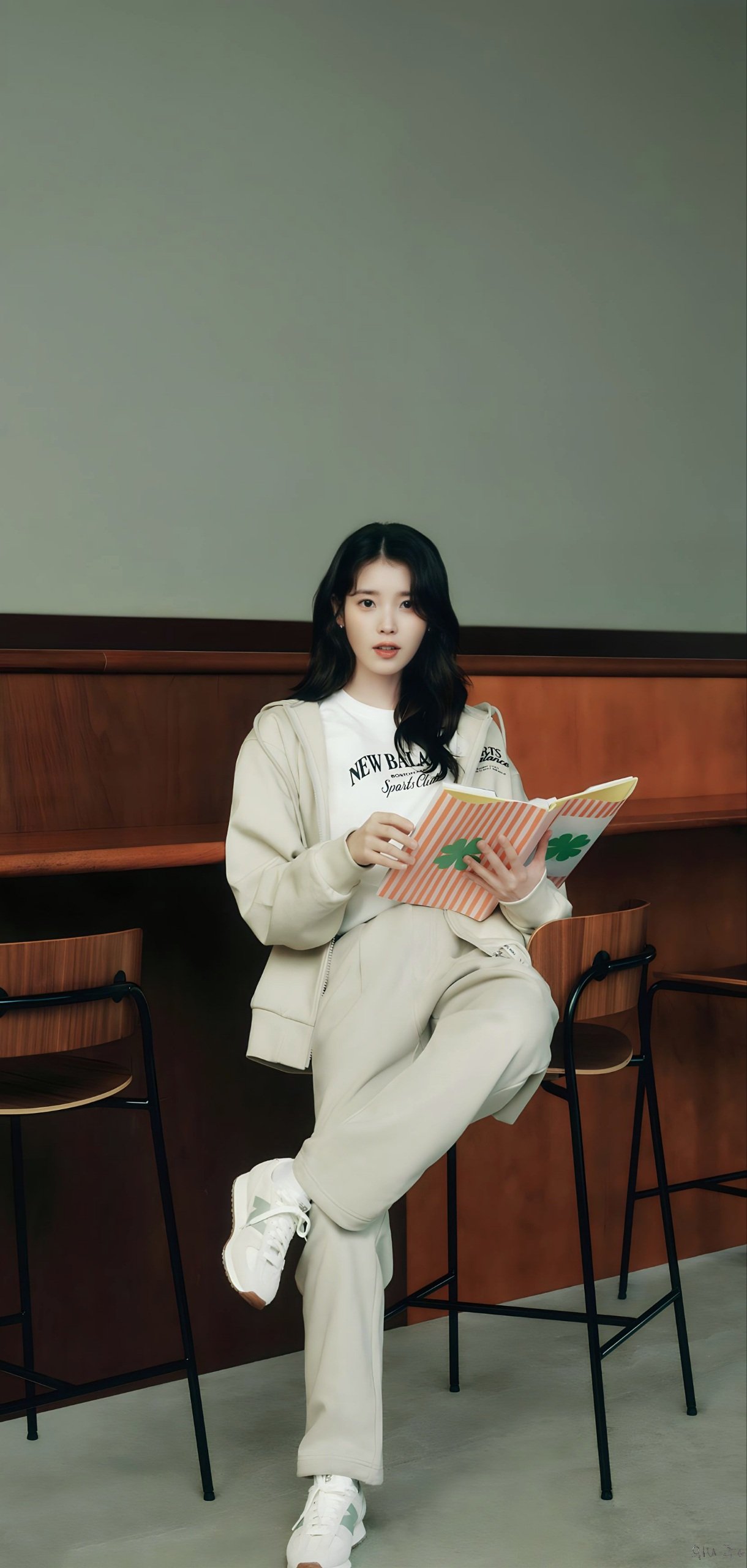 Recent activity shot of IU