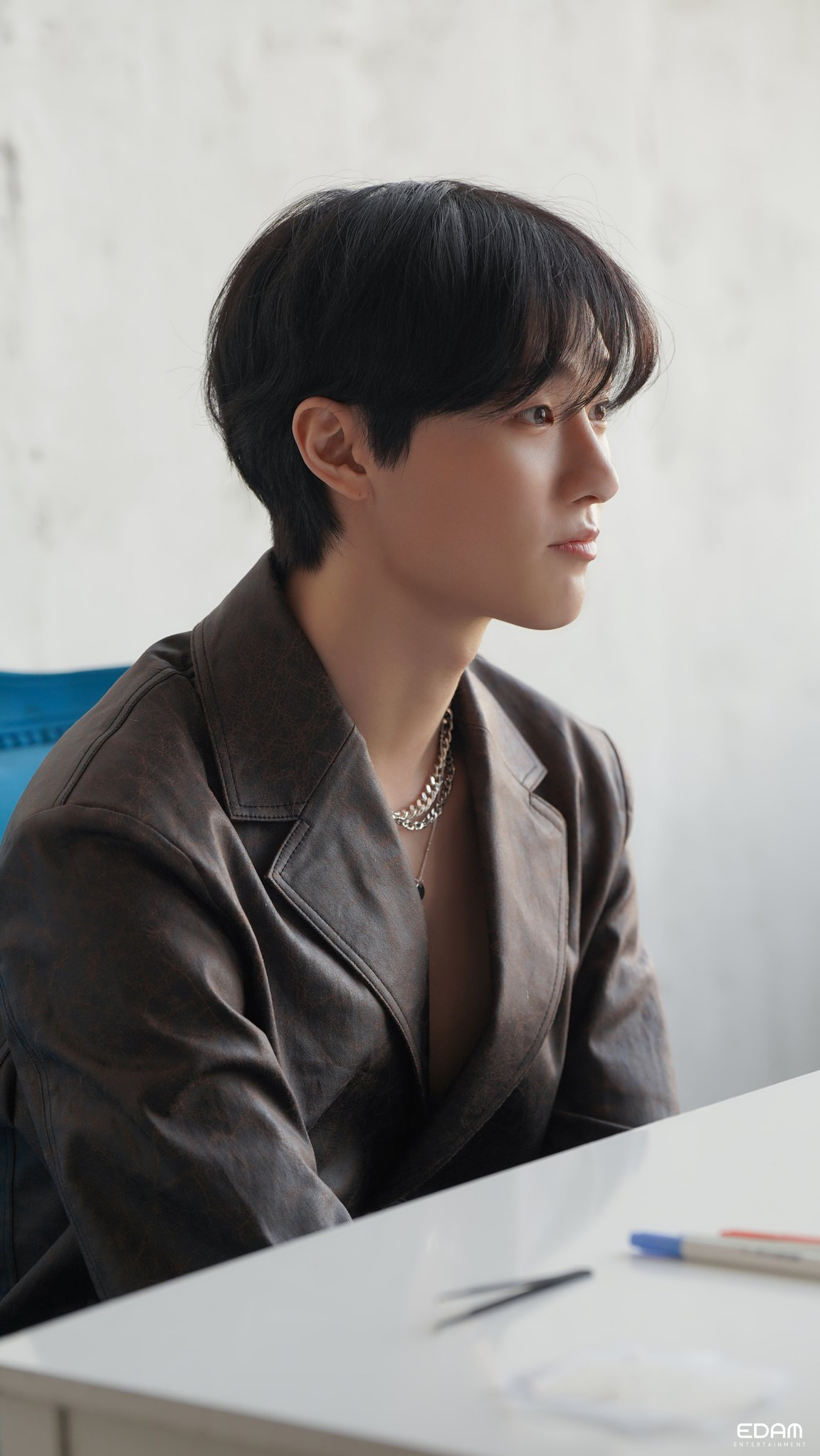 Fan-made special wallpaper for WOODZ