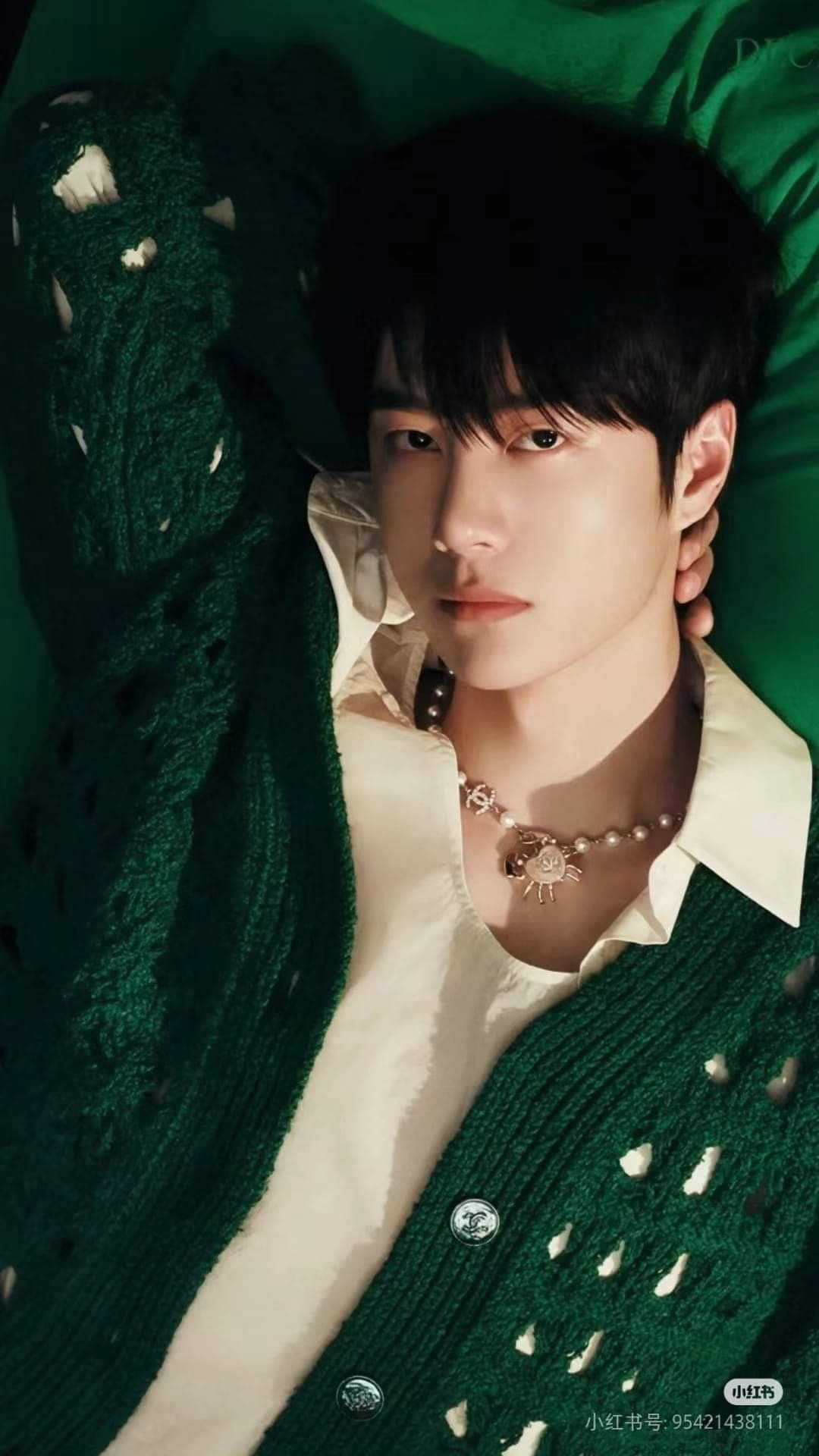 Behind-the-scenes cut of Wang Yibo