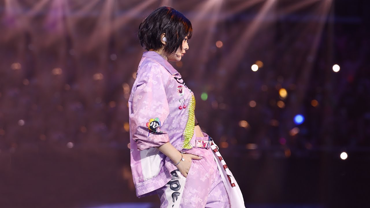A moment captured by HANNI (NewJeans)'s fan