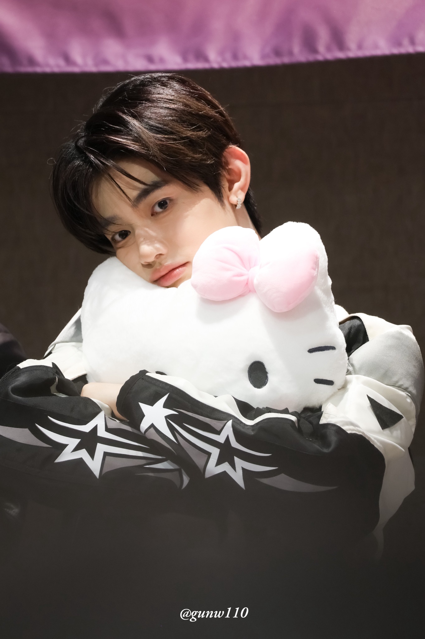 ジャン・ハオ (ZEROBASEONE)の舞台裏ショット