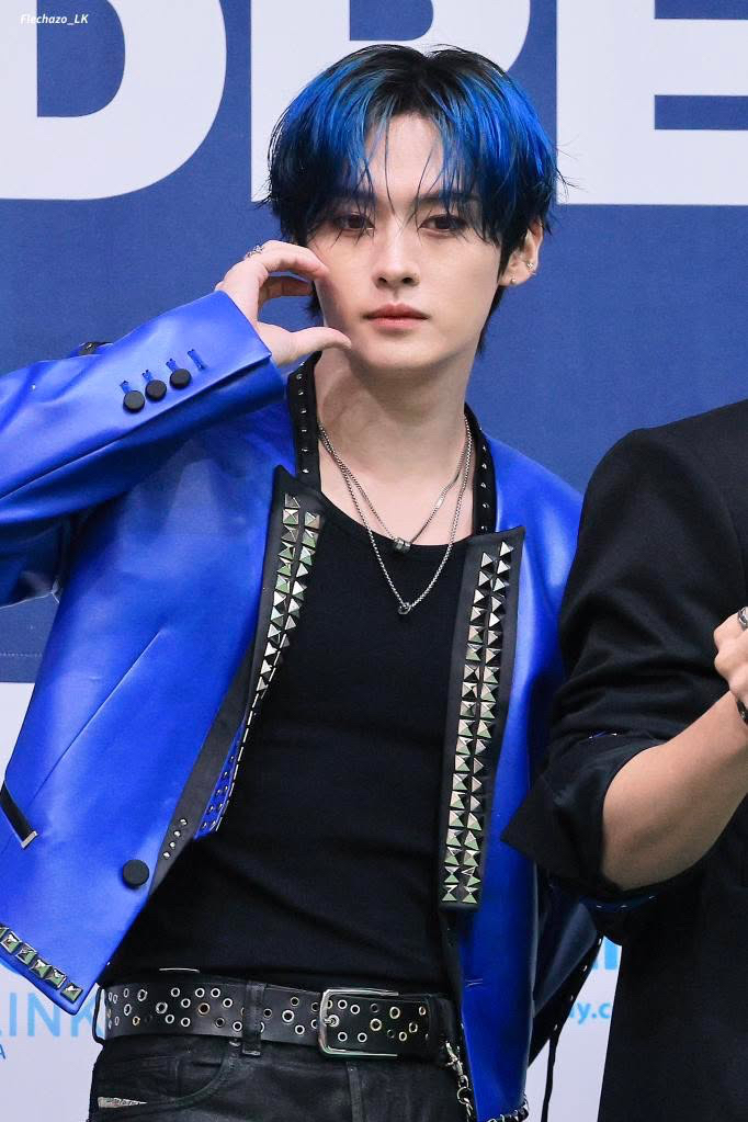 A moment captured by Lee Know (Stray Kids)'s fan