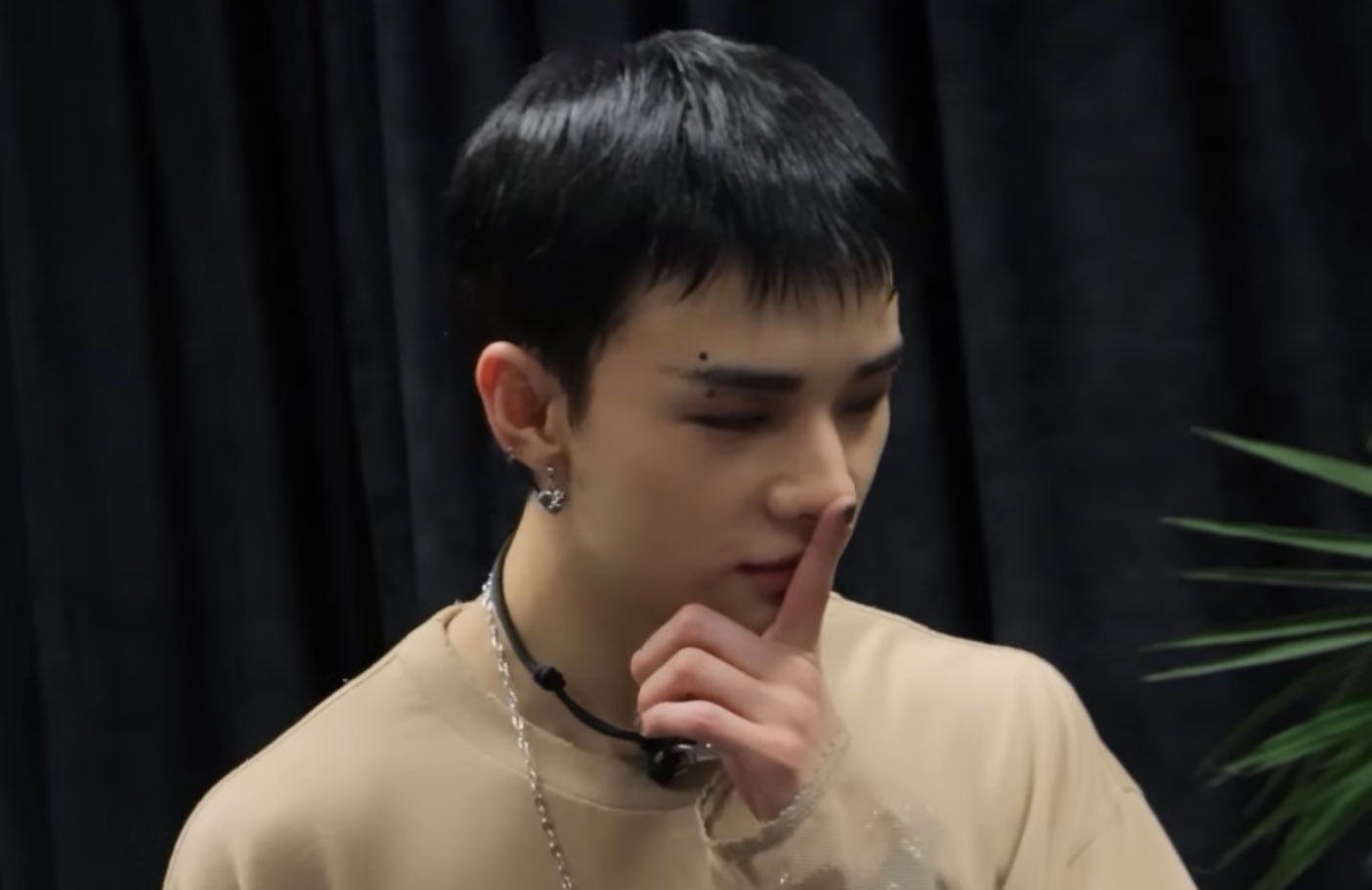 Recent activity shot of Hyunjin (Stray Kids)