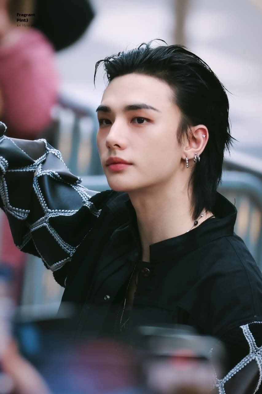 Latest photo of Hyunjin (Stray Kids)