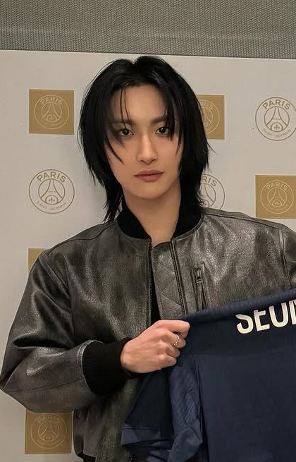 Recent activity shot of Seonghwa (ATEEZ)