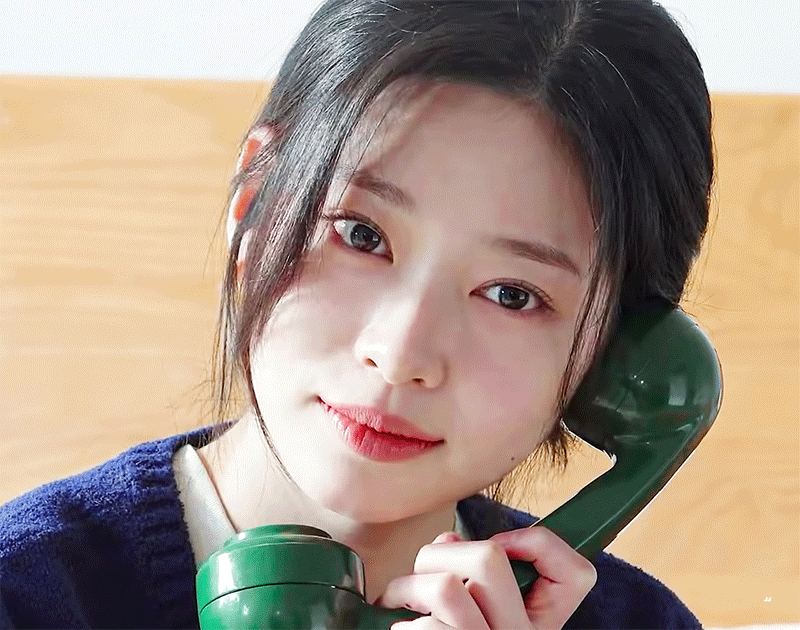 Foto aktivitas terbaru Kim Minju