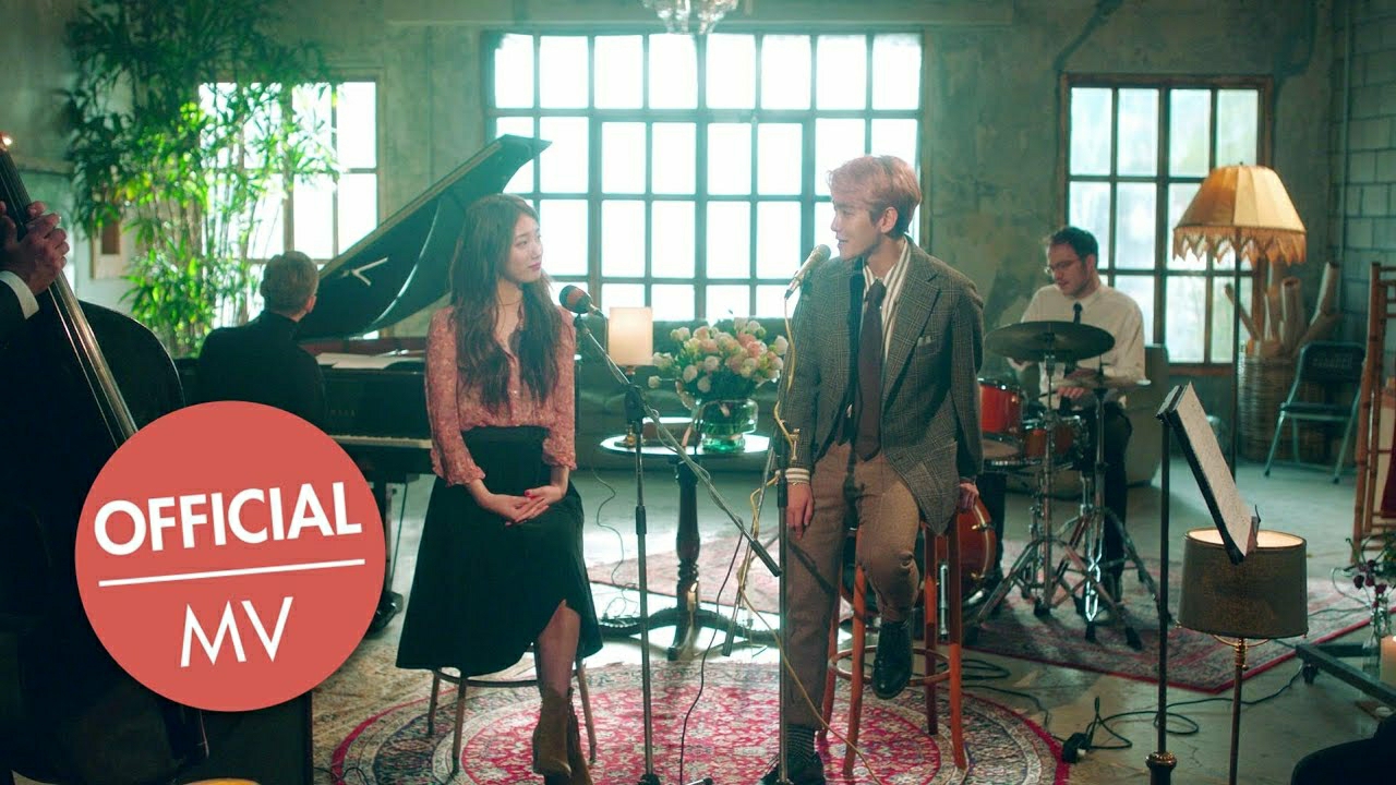 Behind-the-scenes cut of Suzy