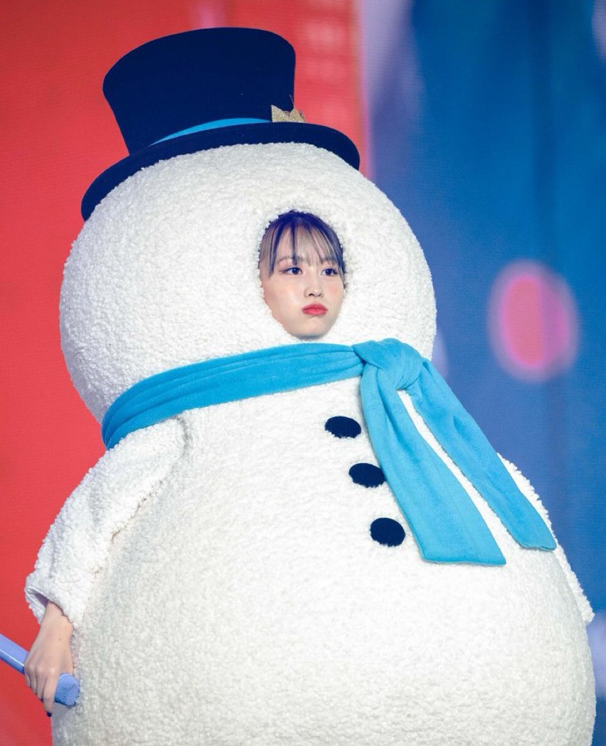 Momo (TWICE)的最新活動照片