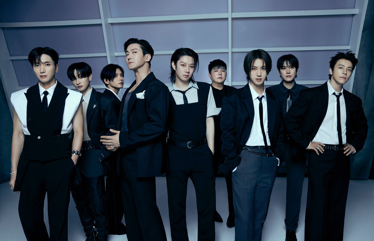 A moment captured by Super Junior's fan