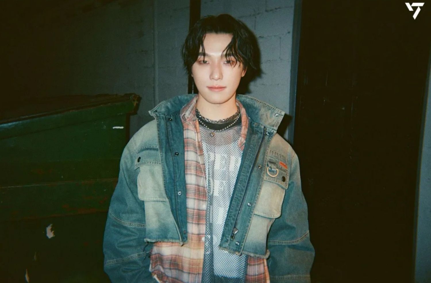 Behind-the-scenes cut of Dino (SEVENTEEN)