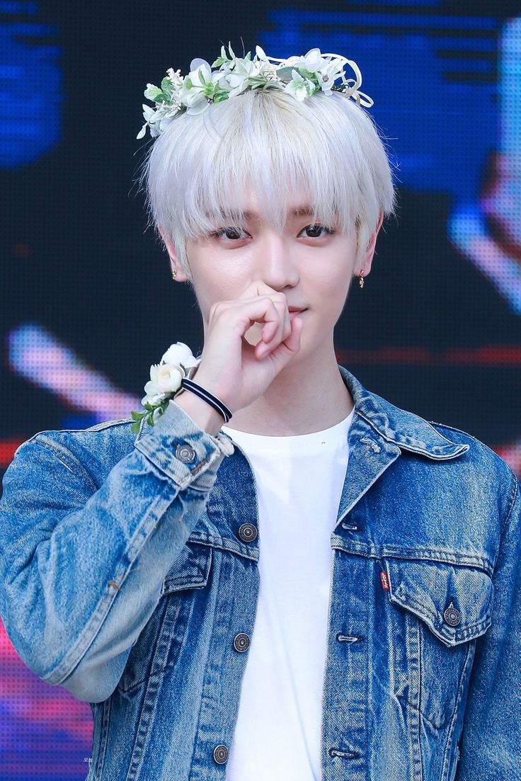 泰容 (NCT 127)的最新活动照片
