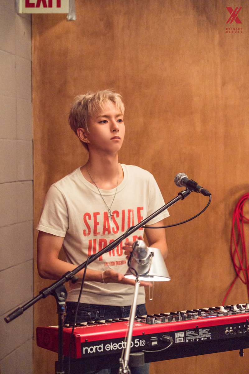 Recent activity shot of Xdinary Heroes