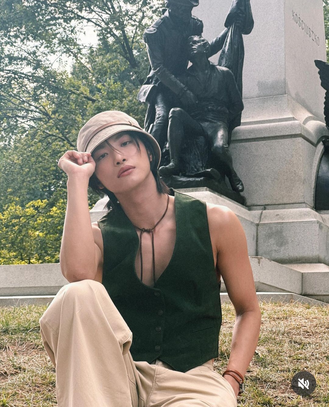 Behind-the-scenes cut of Seonghwa (ATEEZ)