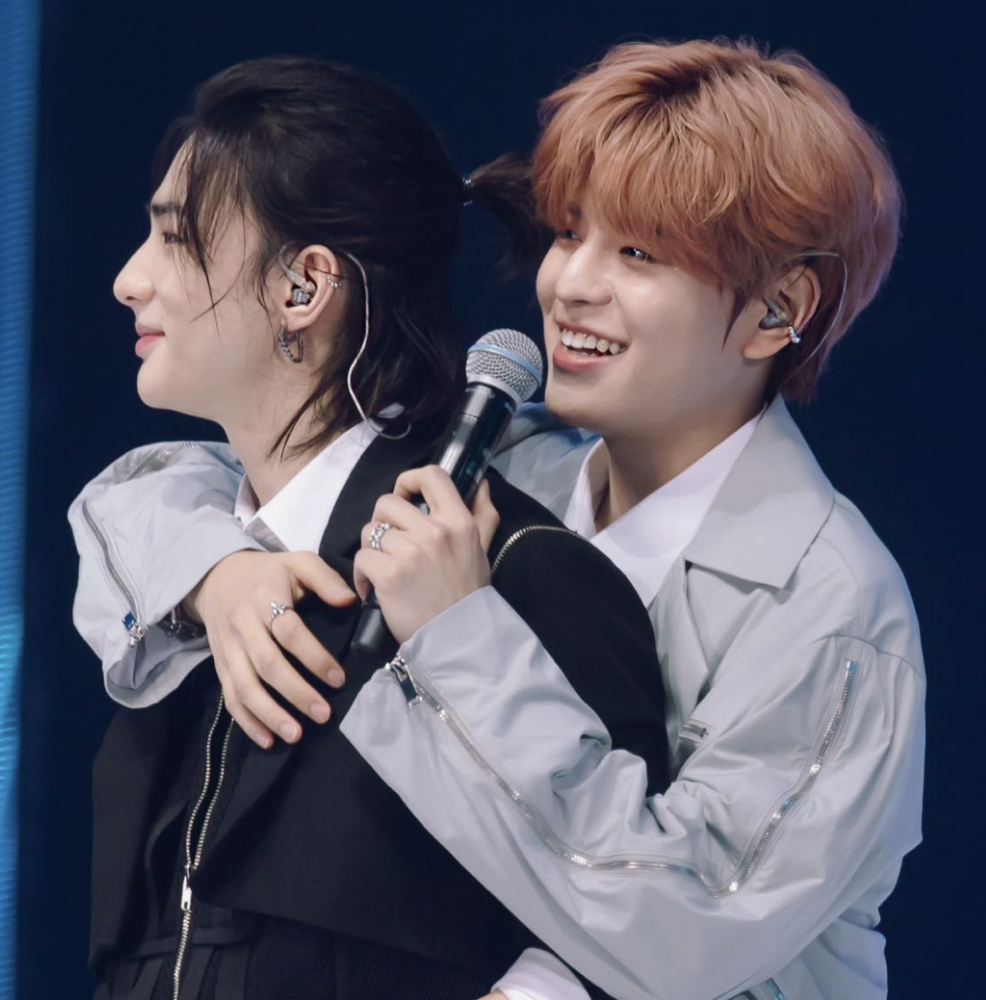 A moment captured by Hyunjin (Stray Kids)'s fan