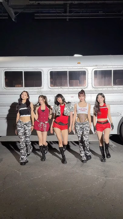 TWICE의 최신 사진