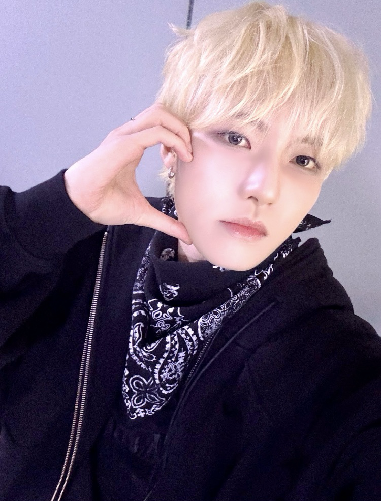 A moment captured by Junghoon (Xikers)'s fan