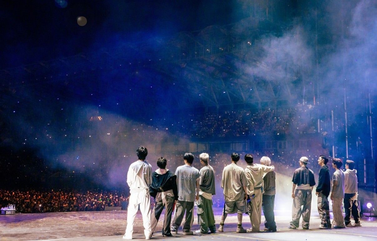 Recent activity shot of SEVENTEEN